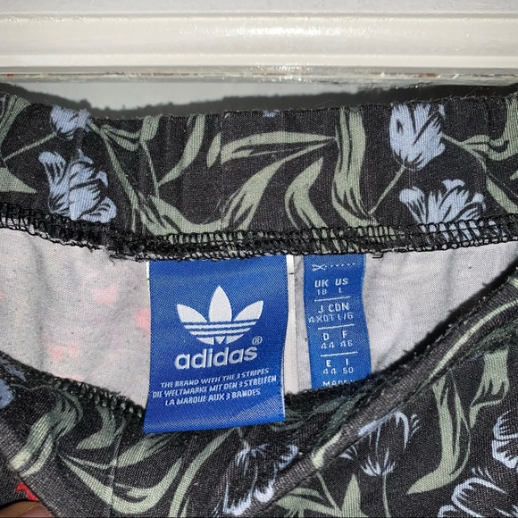 💙 Rare Adidas originals leggings 💙 - Picture 2 of 4